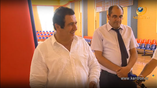 ՀԱՕԿ նախագահ Գագիկ Ծառուկյանը հանդիպել է հայկական բասկետբոլի մարզչական շտաբի և ֆեդերացիայի ներկայացուցիչների հետ