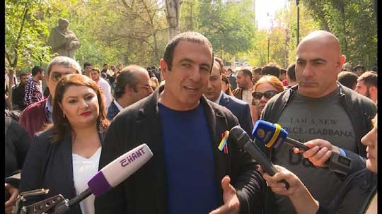 Եթե ժողովուրդն ուզում է, որ ընտրությունը լինի դեկտեմբերին, մենք 2 ձեռքով կողմ ենք.Գ. Ծառուկյան