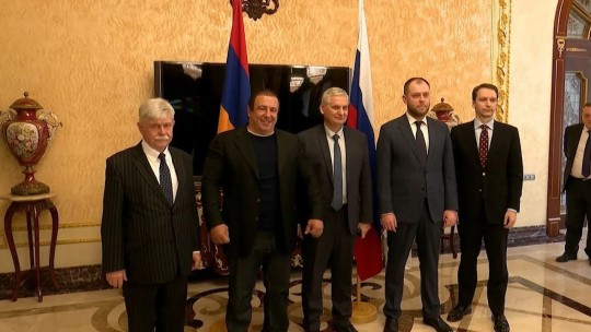 Գագիկ Ծառուկյանն ընդունել է հայ-ռուսական համաժողովի բարձրաստիճան հյուրերին